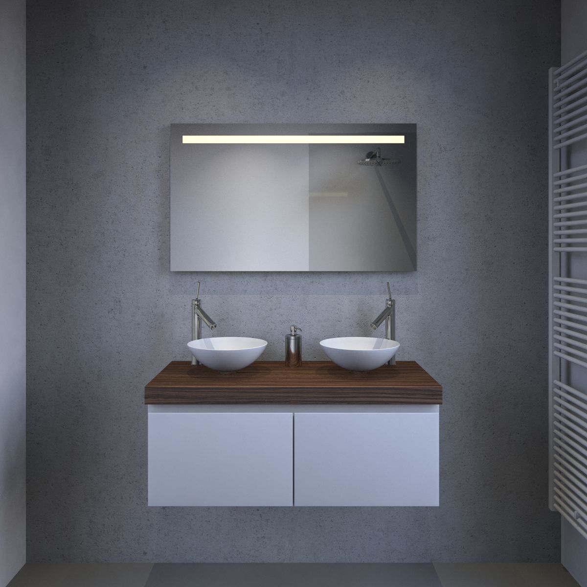 Design badkamerspiegel met handige spiegelverwarming