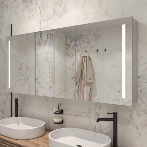 Deze alu badkamer spiegelkast is 160 cm breed en 70 cm hoog