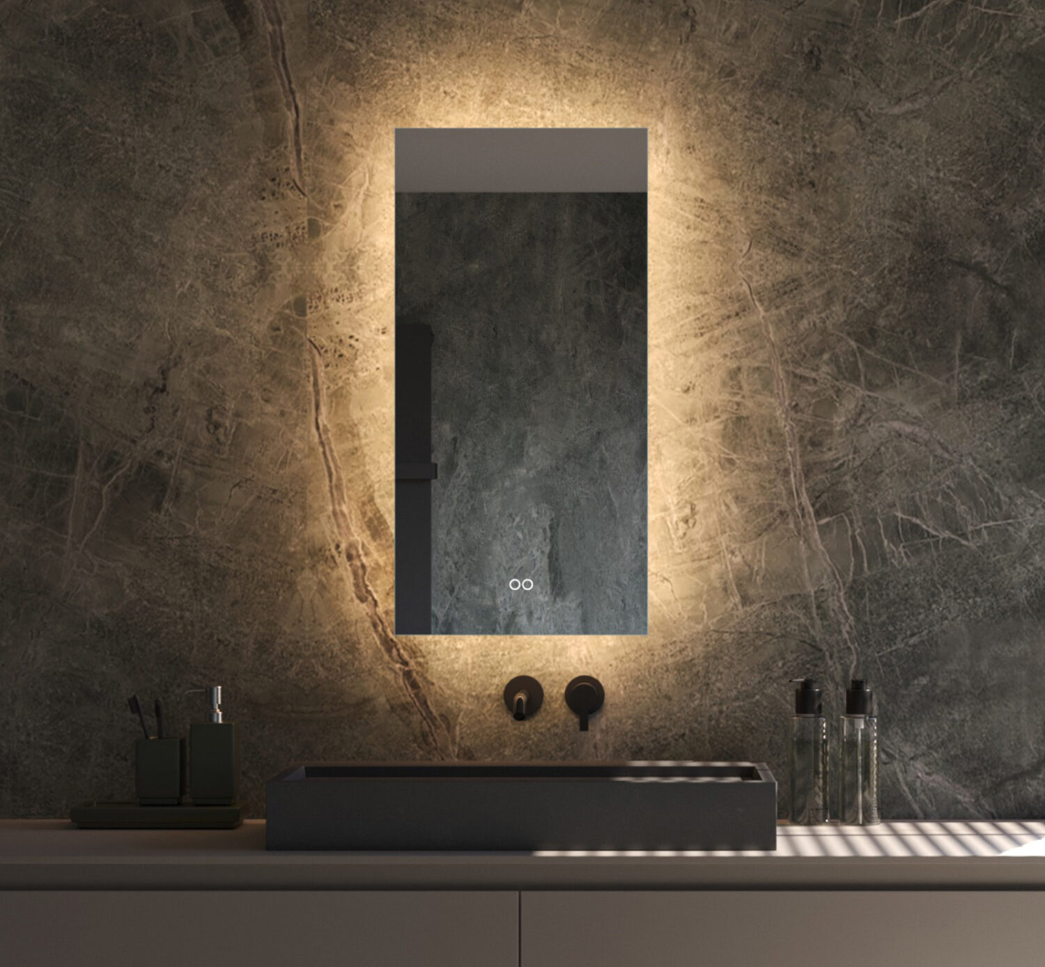 Stijlvolle verticale badkamerspiegel met dimbare verlichting, instelbare lichtkleur en spiegelverwarming