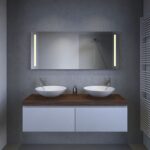 Badkamerspiegel met spiegelverwarming en sensor dimmer