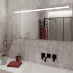 De spiegel is gebouwd op een luxe en strak afgewerkt aluminium achterframe
