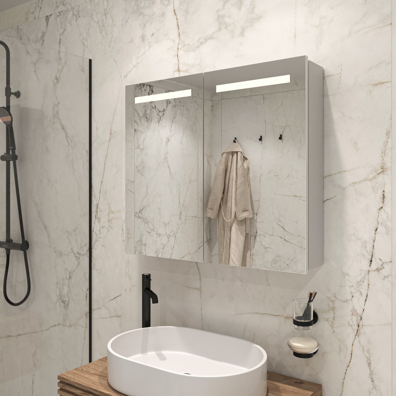 Bij deze aluminium spiegelkast is zowel de verlichting als de verwarming volledig in de deuren geïntegreerd