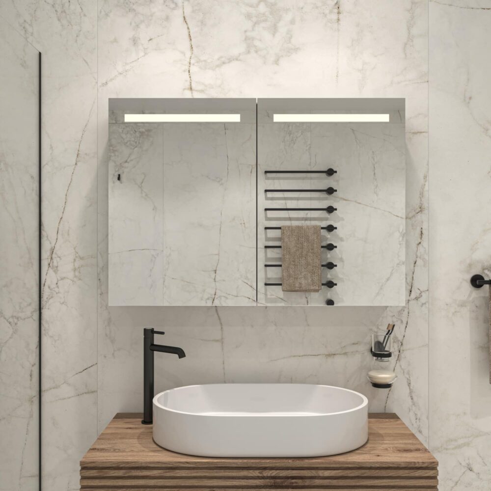 Aluminium Badkamer Spiegelkast Met LED Verlichting Boven Verwarming aluminium-badkamer-spiegelkast-met-led-verlichting-boven-verwarming