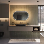 Deze spiegelkast is 120 cm breed, 70 cm hoog en 12,6 cm diep