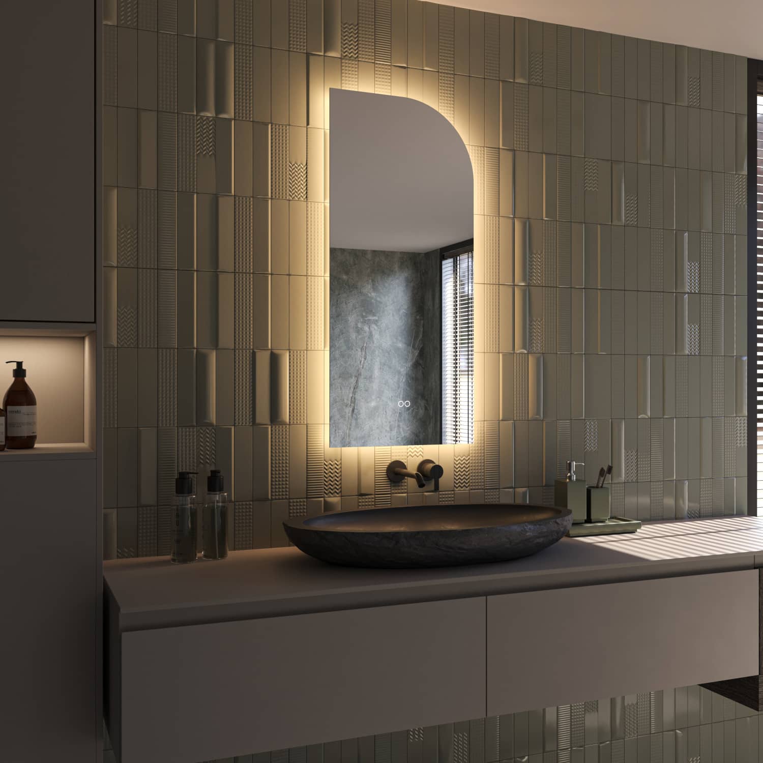 De spiegel wordt volledig aansluitklaar geleverd en is met de meegeleverde instructie en ophangmaterialen eenvoudig aan de wand te monteren